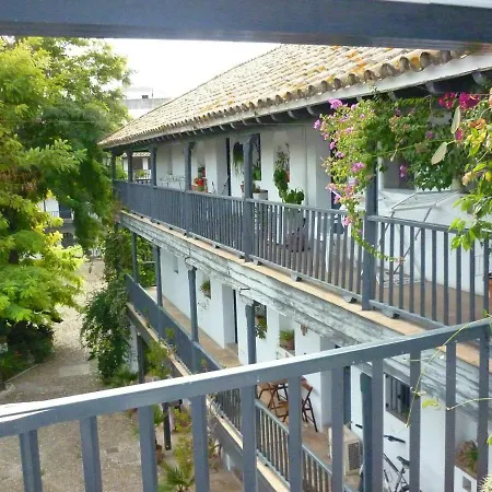 Un Oasis En El Corazon De *