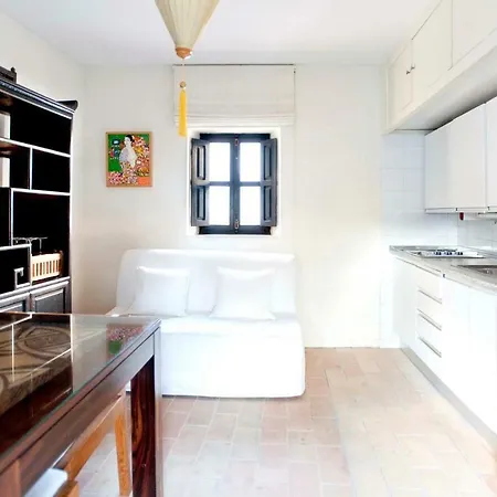 Un Oasis En El Corazon De Lägenhet Sevilla