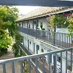 Un Oasis En El Corazon De *