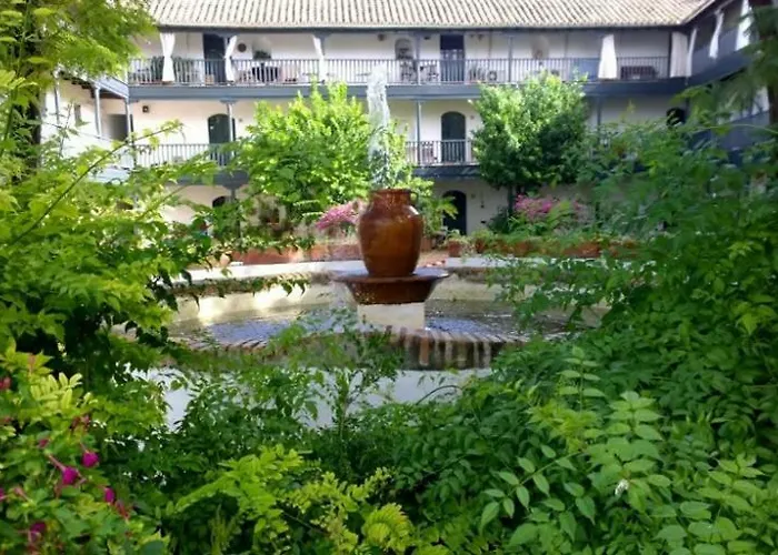 Un Oasis En El Corazon De Sewilla